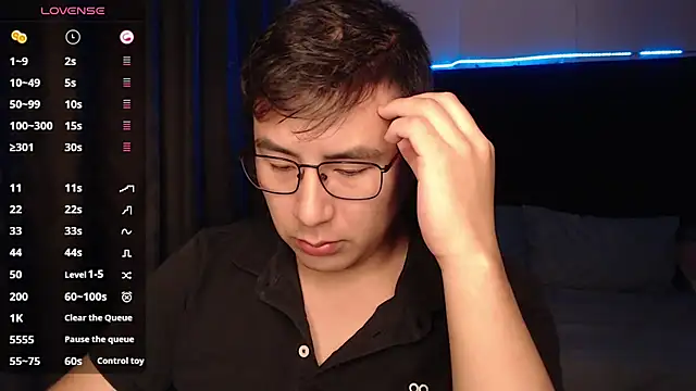 andrewmhilton  online show from 23, 11, 2025