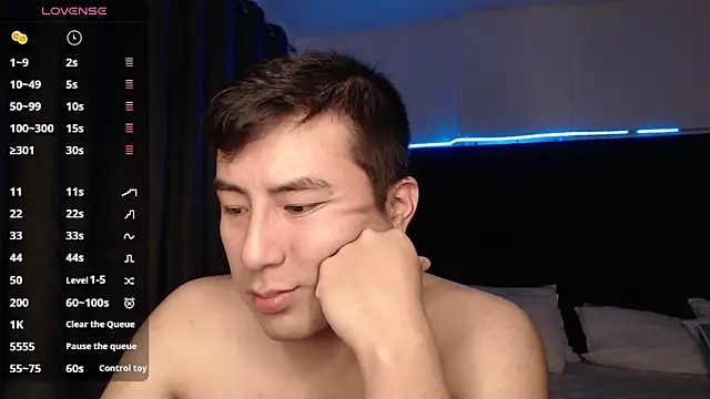 andrewmhilton  online show from 5, 11, 2025