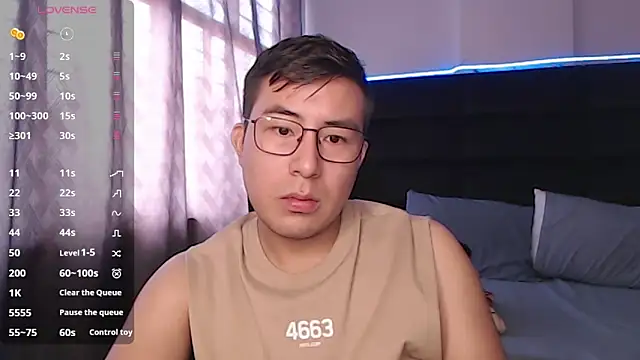 andrewmhilton  online show from 26, 9, 2025