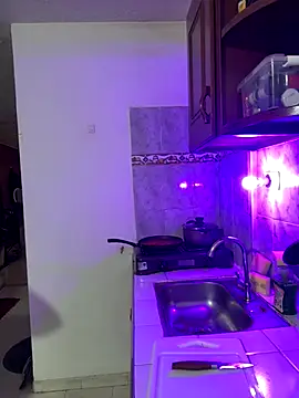 andrewmhilton  online show from 17, 9, 2025