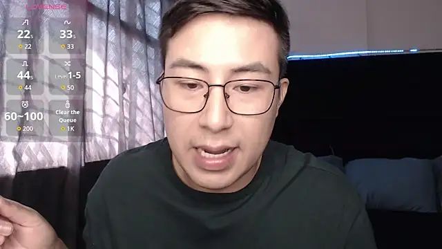 Snapshot of andrewmhilton_ chatting on 3, 2, 2026 andrewmhilton online show from 3, 2, 2026