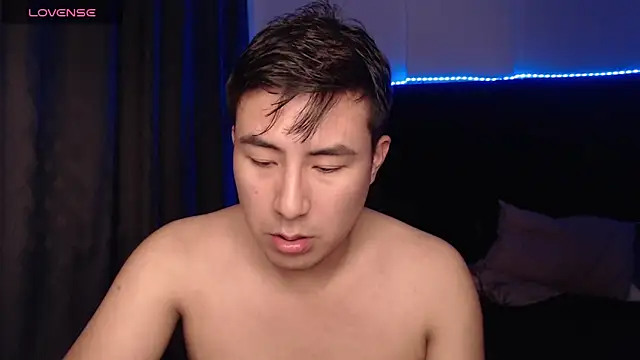 andrewmhilton  online show from 30, 3, 2026