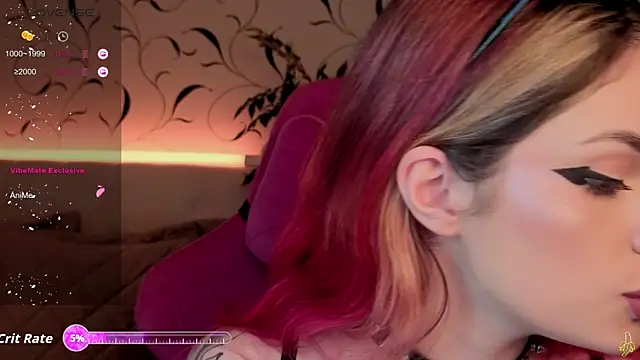 Snapshot of BratzieDarsie chatting on 1, 12, 2025 BratzieDarsie online show from 1, 12, 2025