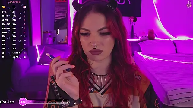 Snapshot of BratzieDarsie chatting on 19, 7, 2026 BratzieDarsie online show from 19, 7, 2026