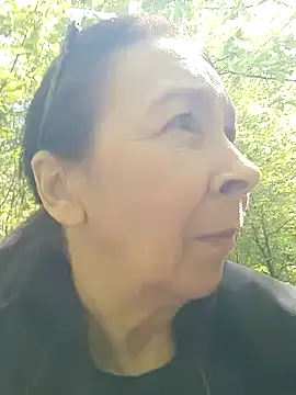 Snapshot of Celine_Faer1 chatting on 25, 5, 2026 Celine Faer1 online show from 25, 5, 2026