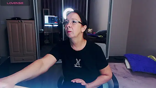 Snapshot of Celine_Faer1 chatting on 11, 5, 2026 Celine Faer1 online show from 11, 5, 2026