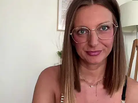 Snapshot of HornyJudith chatting on 20, 7, 2026 HornyJudith online show from 20, 7, 2026