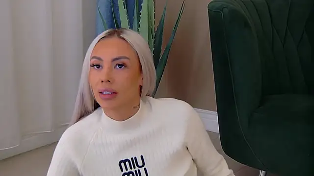 Bailey Rush online show from 15, 12, 2025