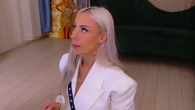 Bailey Rush online show from 28, 2, 2026