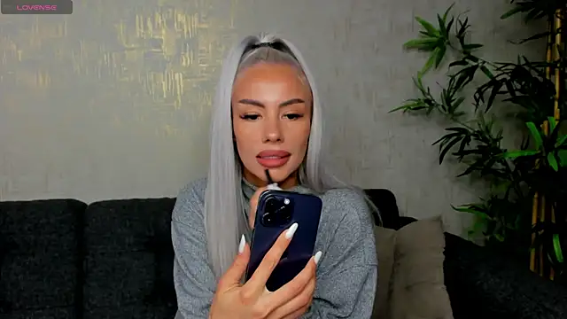 Bailey Rush online show from 10, 3, 2025