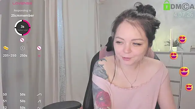 AnnyHoney  online show from 4, 7, 2026