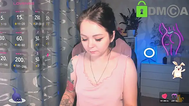 AnnyHoney  online show from 24, 10, 2025