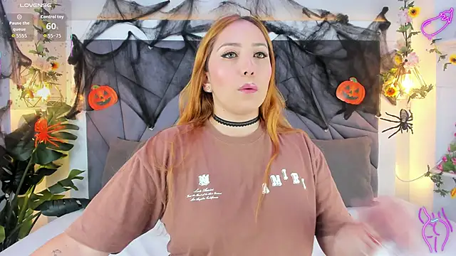 KiarhaTrixie online show from 30, 10, 2025