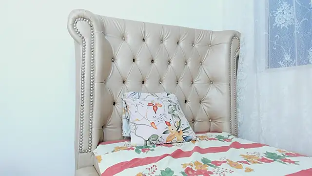 Snapshot of MatureHorny_70 chatting on 15, 9, 2025 MatureHorny 70 online show from 15, 9, 2025