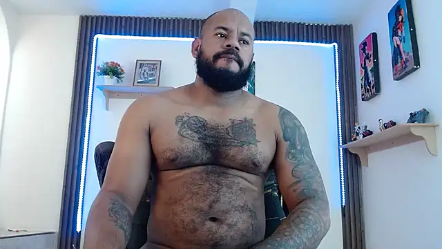 Snapshot of Damian64420 chatting on 25, 5, 2026 Damian64420 online show from 25, 5, 2026