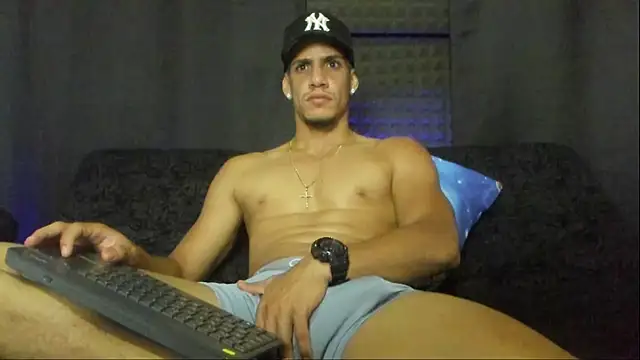 jhonnysnow17 online show from 4, 10, 2025