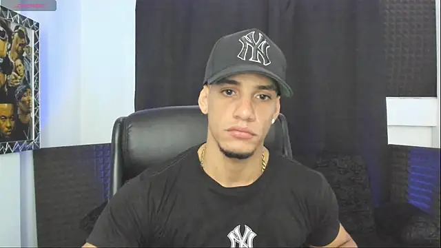 Snapshot of jhonnysnow17 chatting on 21, 6, 2026 jhonnysnow17 online show from 21, 6, 2026