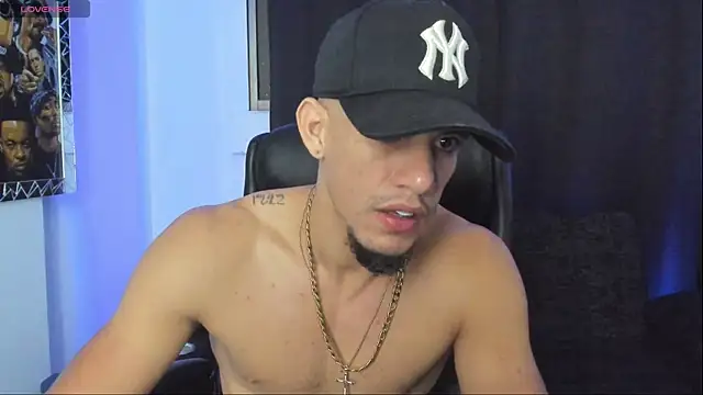 jhonnysnow17 online show from 7, 5, 2026