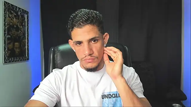 jhonnysnow17 online show from 28, 2, 2026