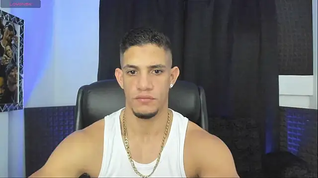 Snapshot of jhonnysnow17 chatting on 26, 6, 2026 jhonnysnow17 online show from 26, 6, 2026
