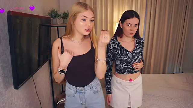 EllenReeves online show from 13, 10, 2025