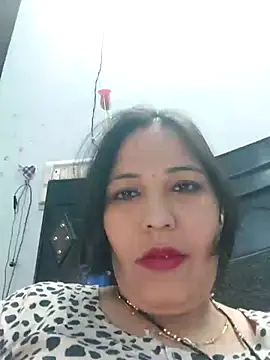 Snapshot of Poojabhabi101 chatting on 11, 3, 2025 Poojabhabi101 online show from 11, 3, 2025