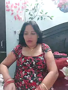 Snapshot of Poojabhabi101 chatting on 7, 11, 2025 Poojabhabi101 online show from 7, 11, 2025