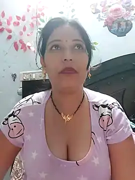 Snapshot of Poojabhabi101 chatting on 25, 10, 2025 Poojabhabi101 online show from 25, 10, 2025