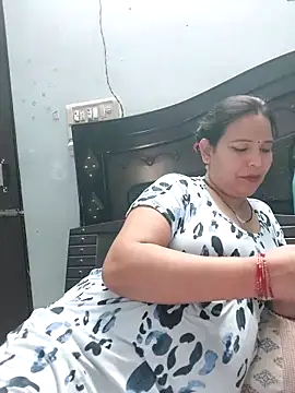 Poojabhabi101 online show from 7, 5, 2026
