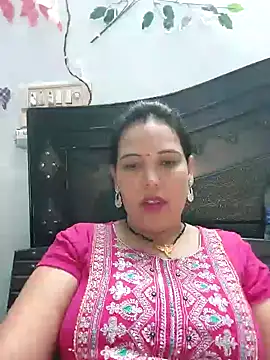 Snapshot of Poojabhabi101 chatting on 28, 10, 2025 Poojabhabi101 online show from 28, 10, 2025