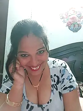 Poojabhabi101 online show from 20, 2, 2026