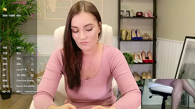 SelineSole online show from 5, 11, 2025