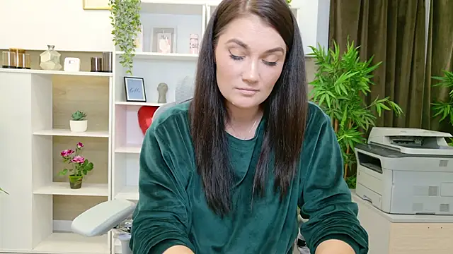 SelineSole online show from 17, 10, 2025