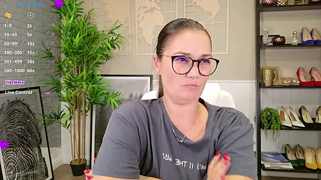 SelineSole online show from 10, 9, 2025