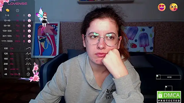 Snapshot of Aminabeatris chatting on 7, 10, 2025 Aminabeatris online show from 7, 10, 2025