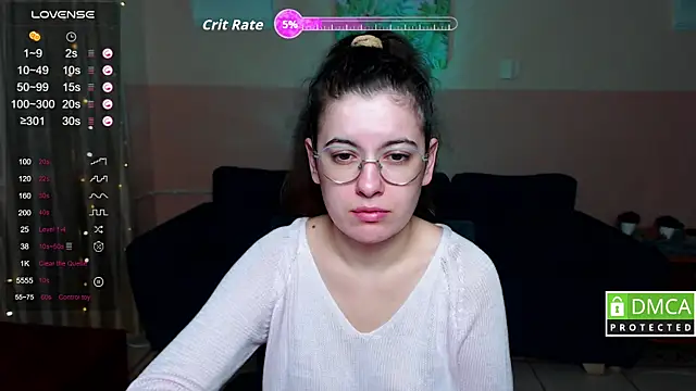 Snapshot of Aminabeatris chatting on 13, 11, 2025 Aminabeatris online show from 13, 11, 2025