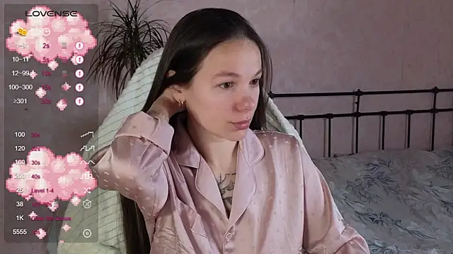 lil luna x online show from 3, 5, 2026