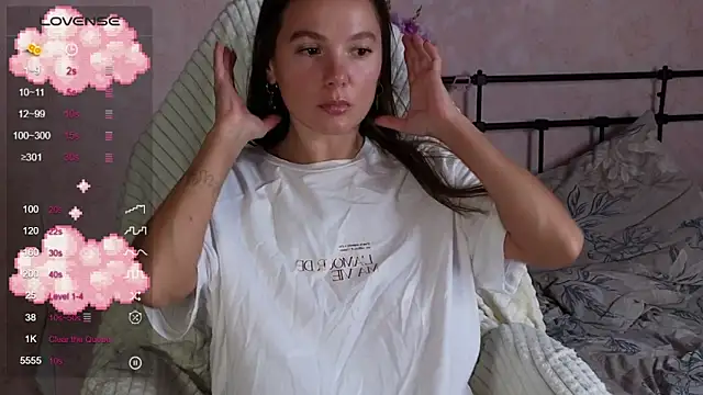 lil luna x online show from 12, 6, 2026