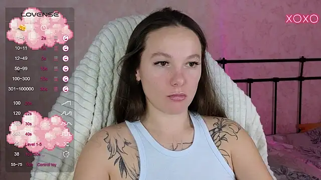 lil luna x online show from 19, 2, 2025