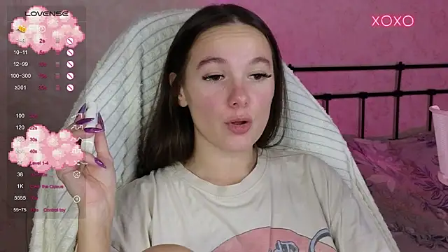 lil luna x online show from 1, 11, 2025