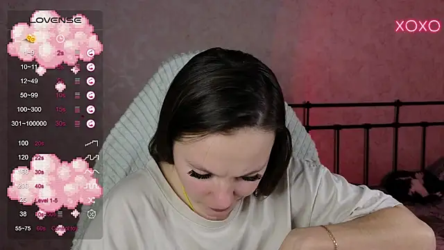 lil luna x online show from 26, 2, 2025