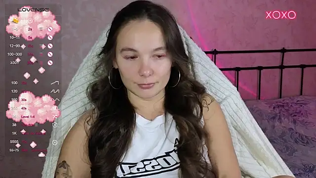 lil luna x online show from 3, 10, 2025