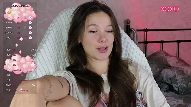 lil luna x online show from 20, 9, 2025