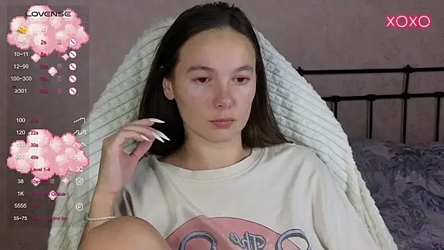 lil luna x online show from 8, 10, 2025