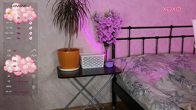 lil luna x online show from 18, 11, 2025