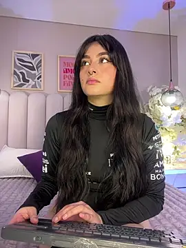 cute  cherry  online show from 31, 10, 2025