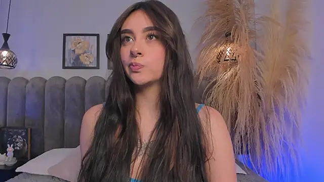 cute  cherry  online show from 22, 5, 2026