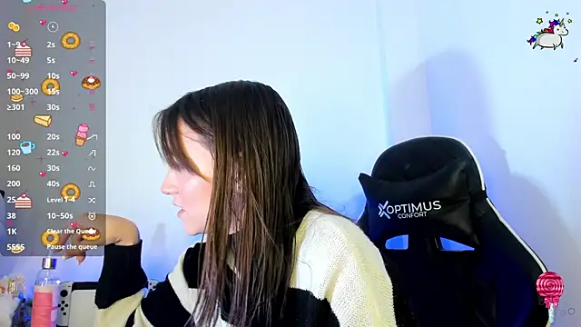  alicerosse2 online show from 25, 1, 2025