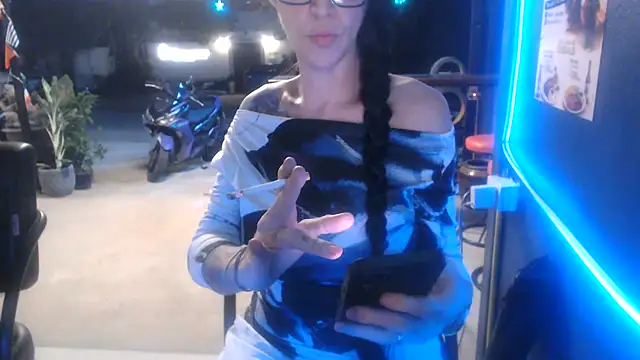 Snapshot of VenusX chatting on 11, 7, 2026 VenusX online show from 11, 7, 2026