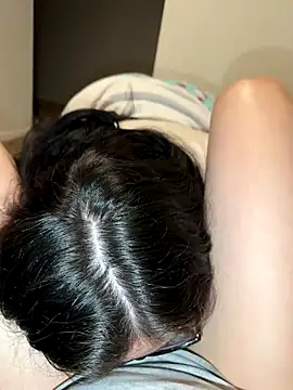 LiverandBrat77 online show from 1, 12, 2025